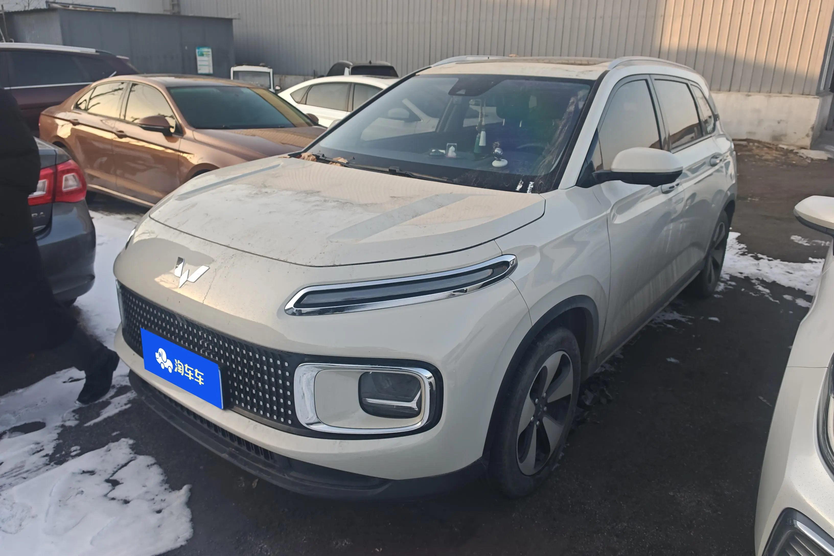 Wuling Nebula  из Китая