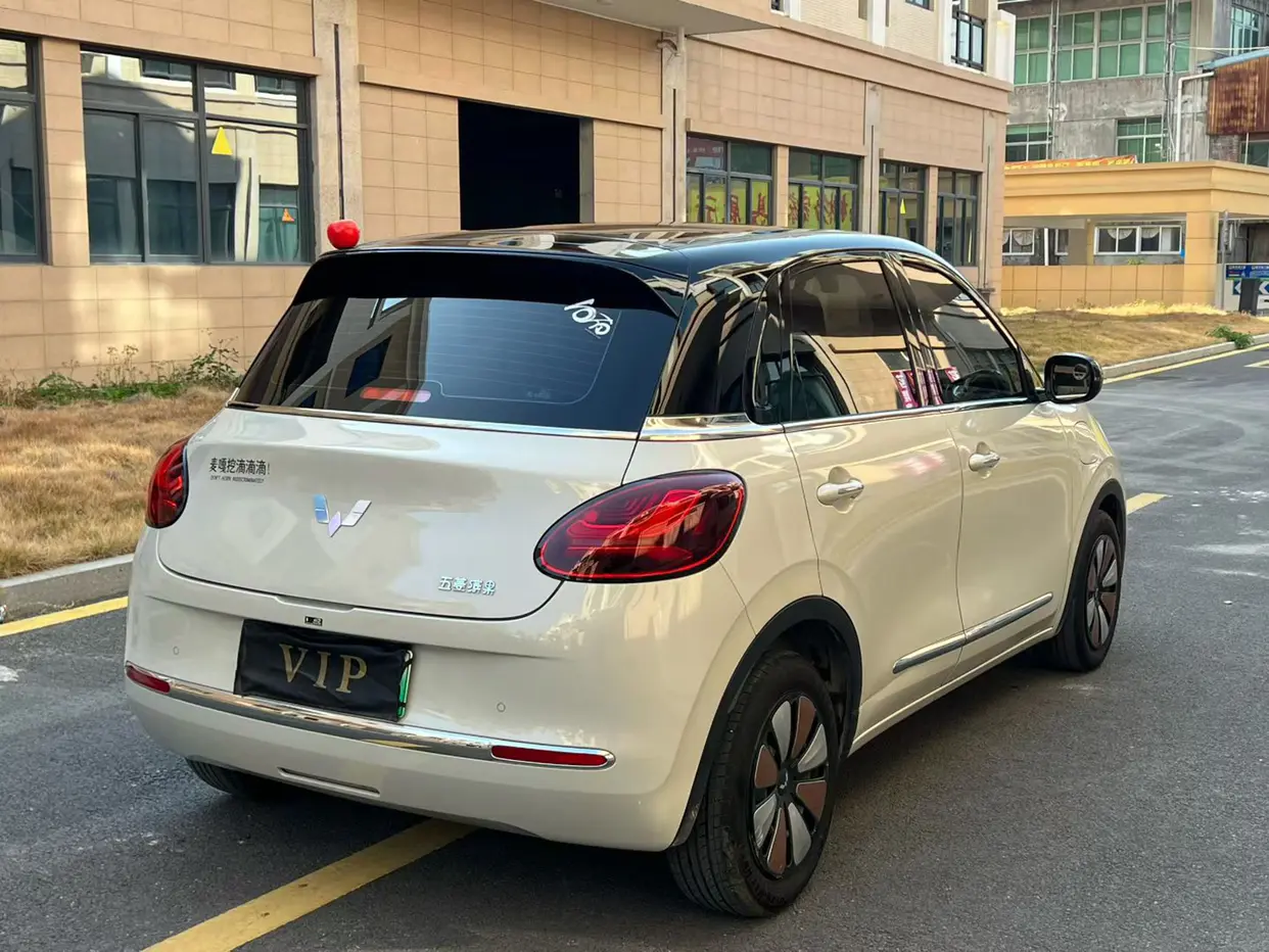 Wuling Bingo  из Китая