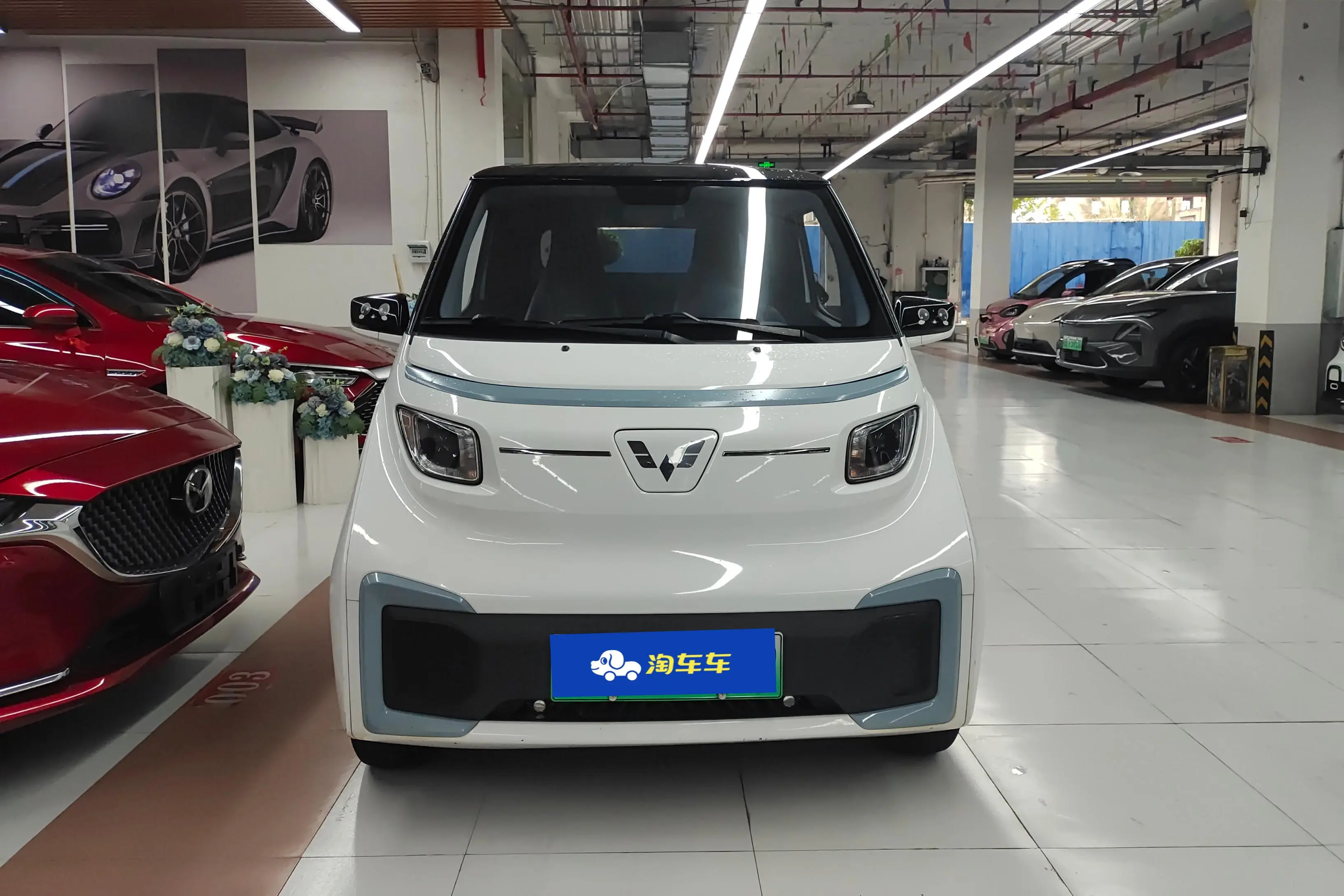 Wuling Nano EV  из Китая