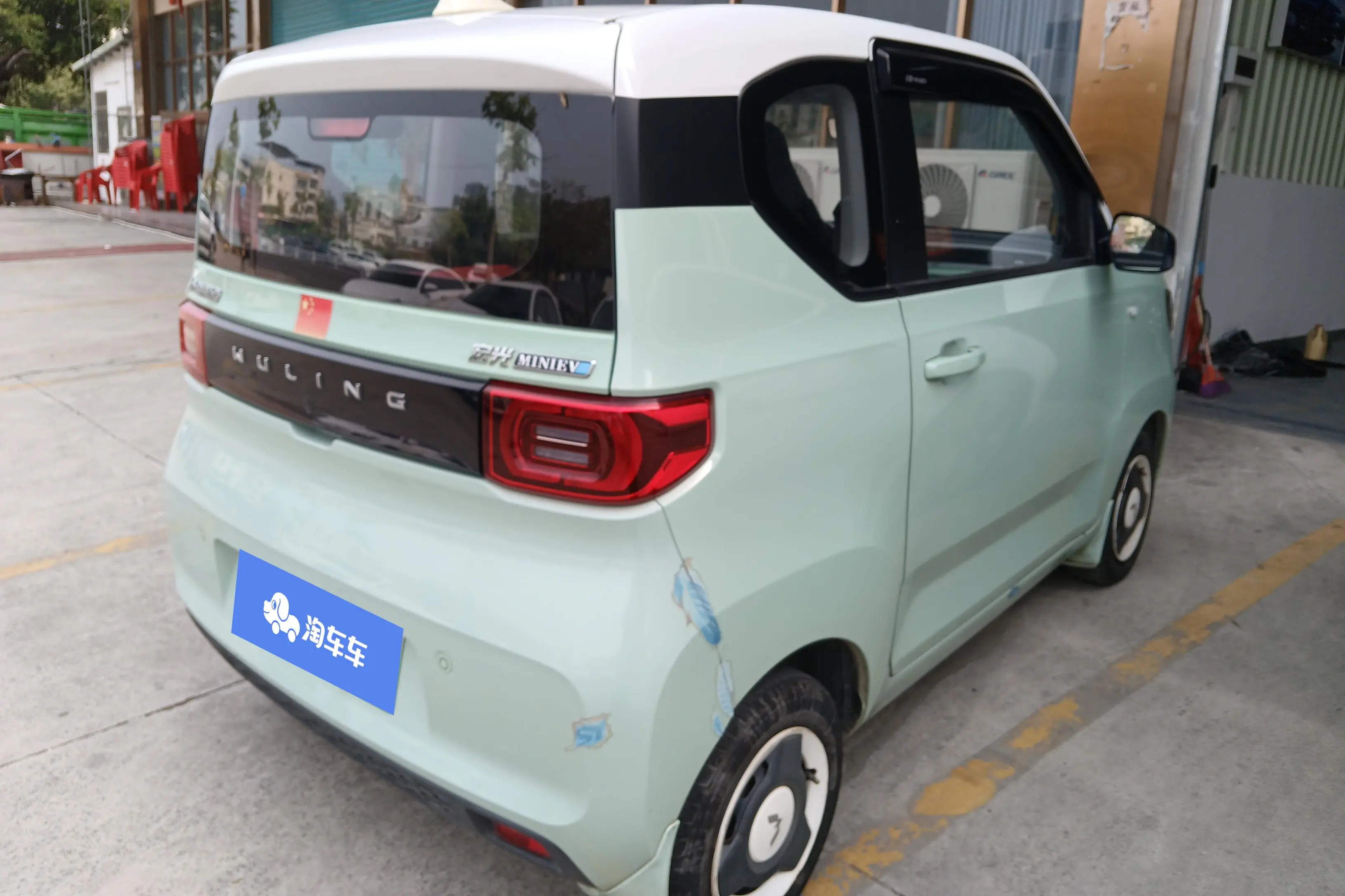 Wuling Hongguang MINIEV  из Китая