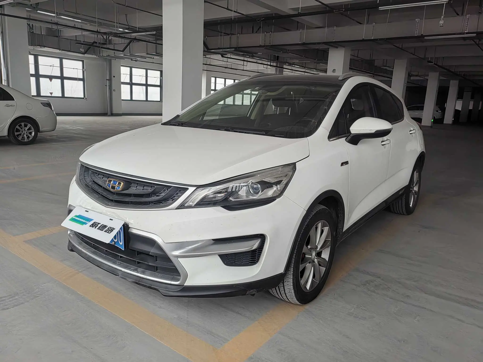 Geely Emgrand GS  из Китая
