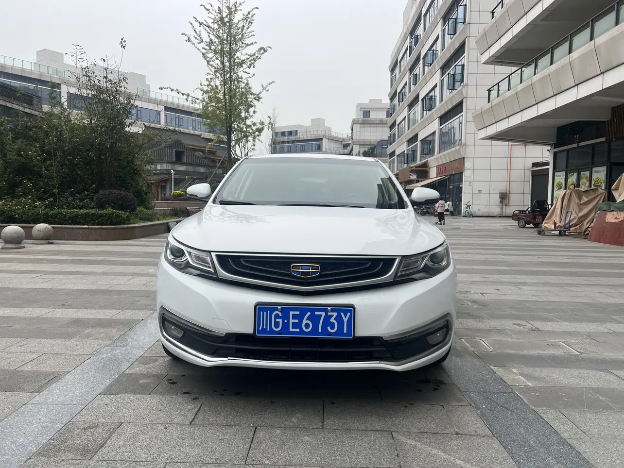 Geely Emgrand GL  из Китая