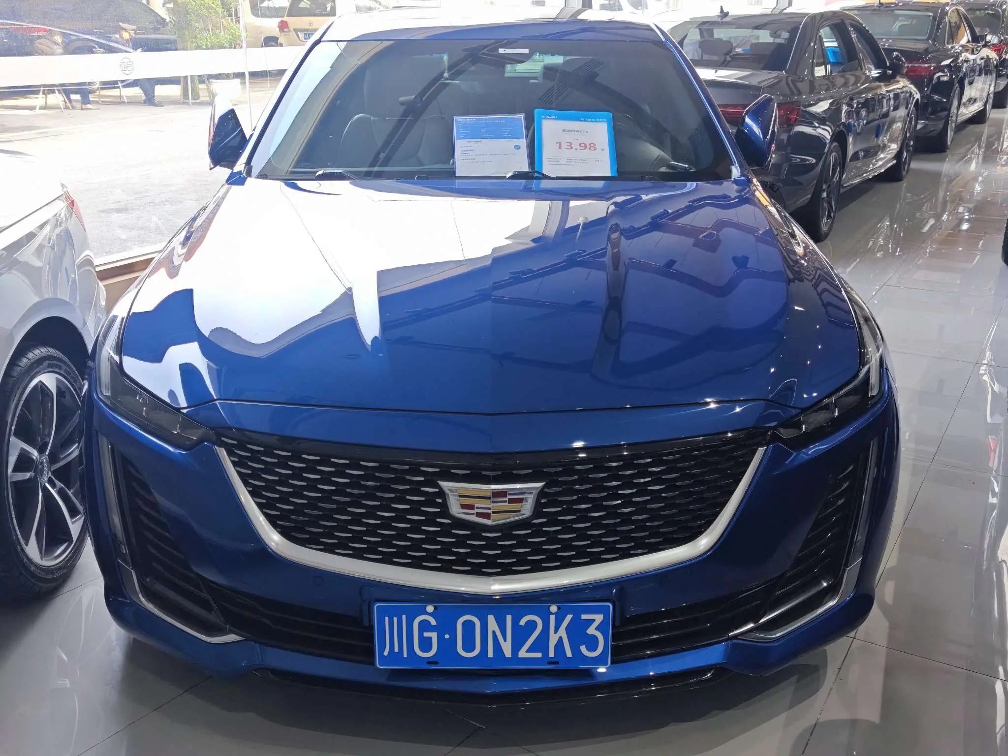 Cadillac CT5  из Китая