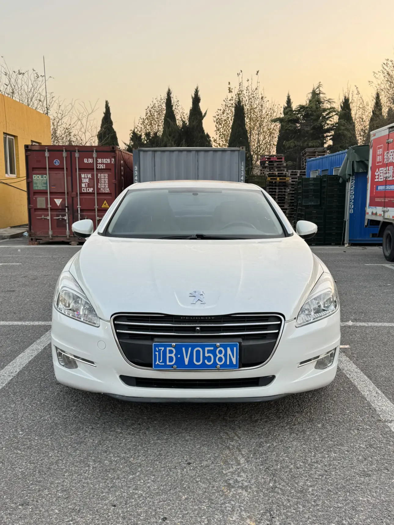 Peugeot 508  из Китая
