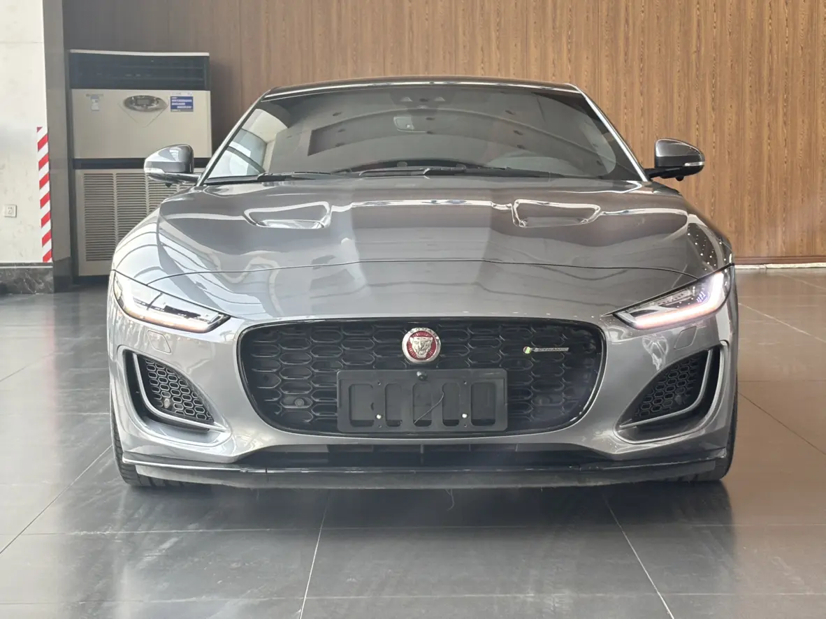 Jaguar F-TYPE  из Китая