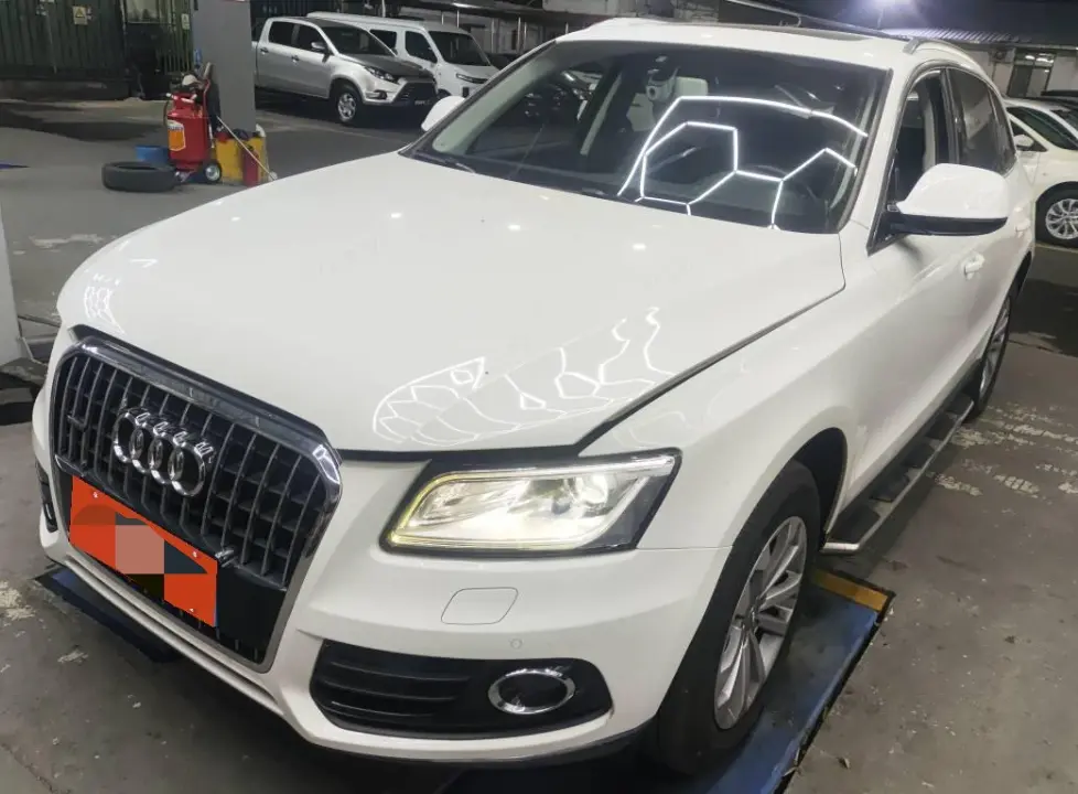 Audi Q5  из Китая