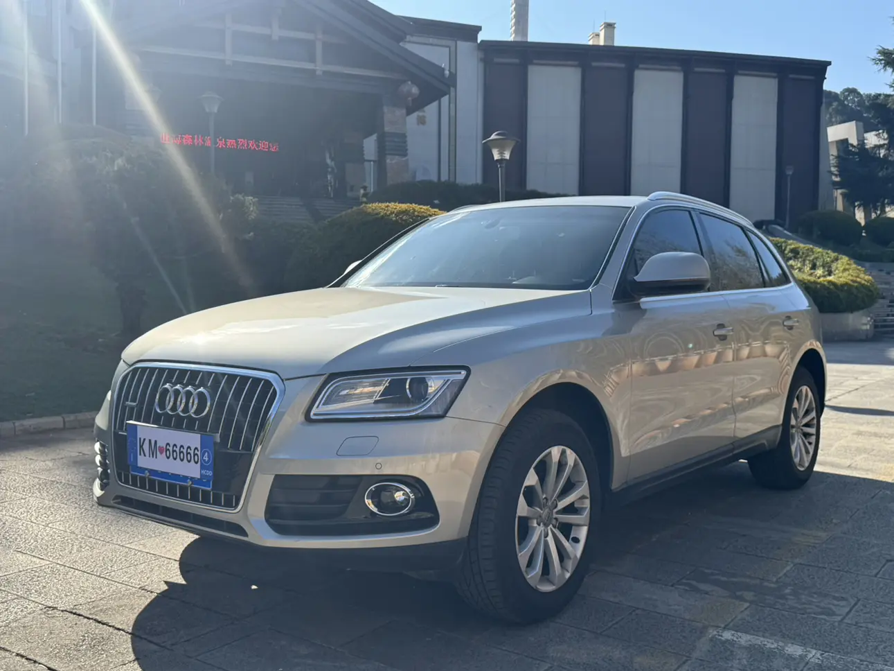 Audi Q5  из Китая