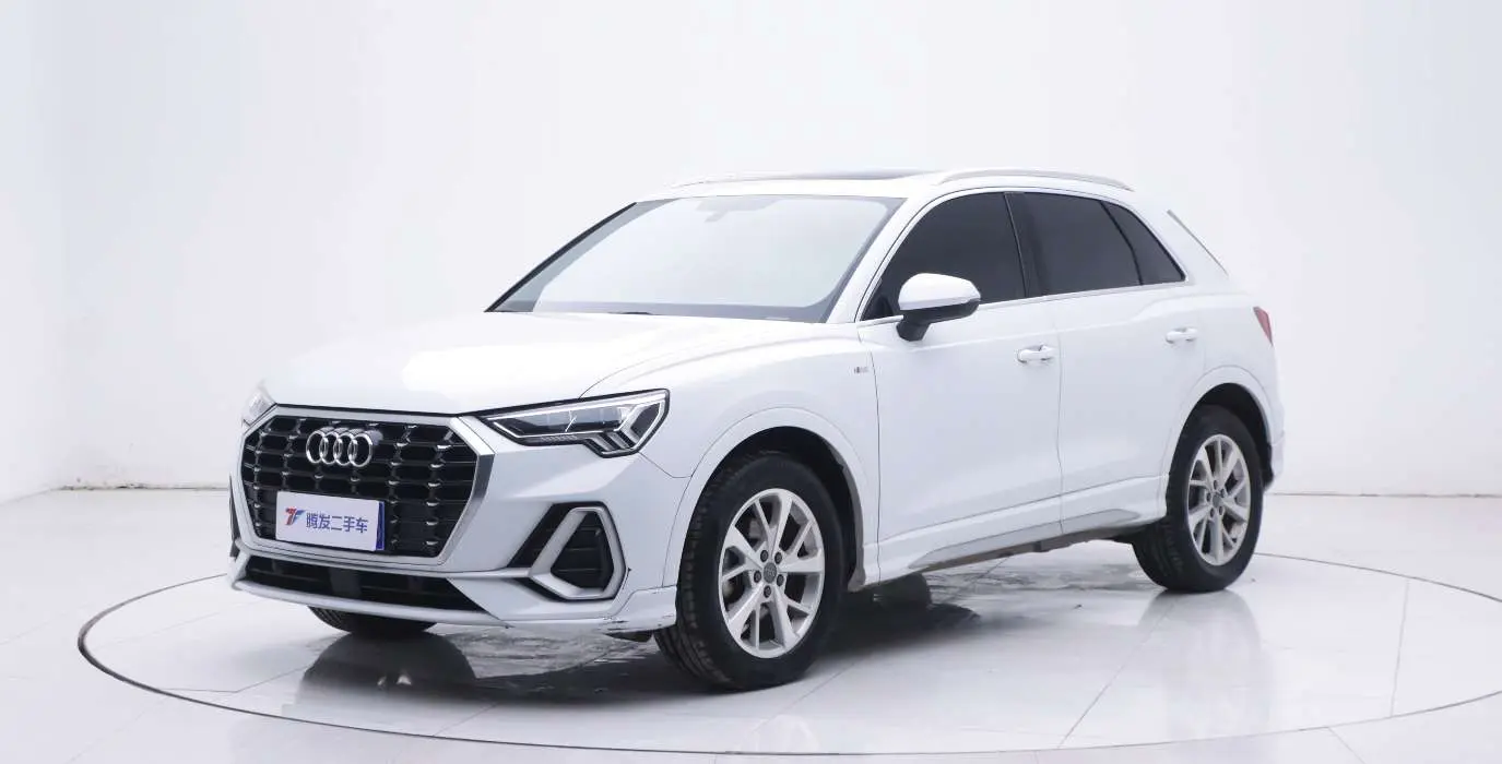 Audi Q3  из Китая