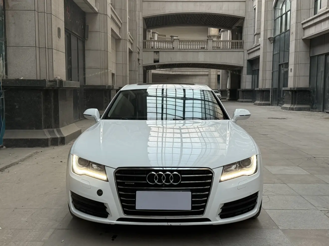 Audi A7  из Китая
