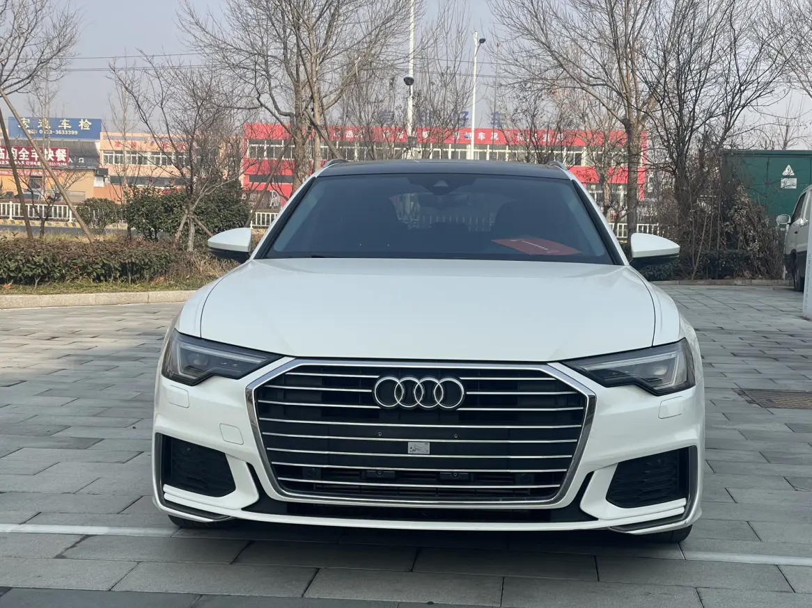 Audi A6  из Китая