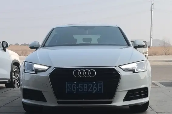 Audi A4L  из Китая