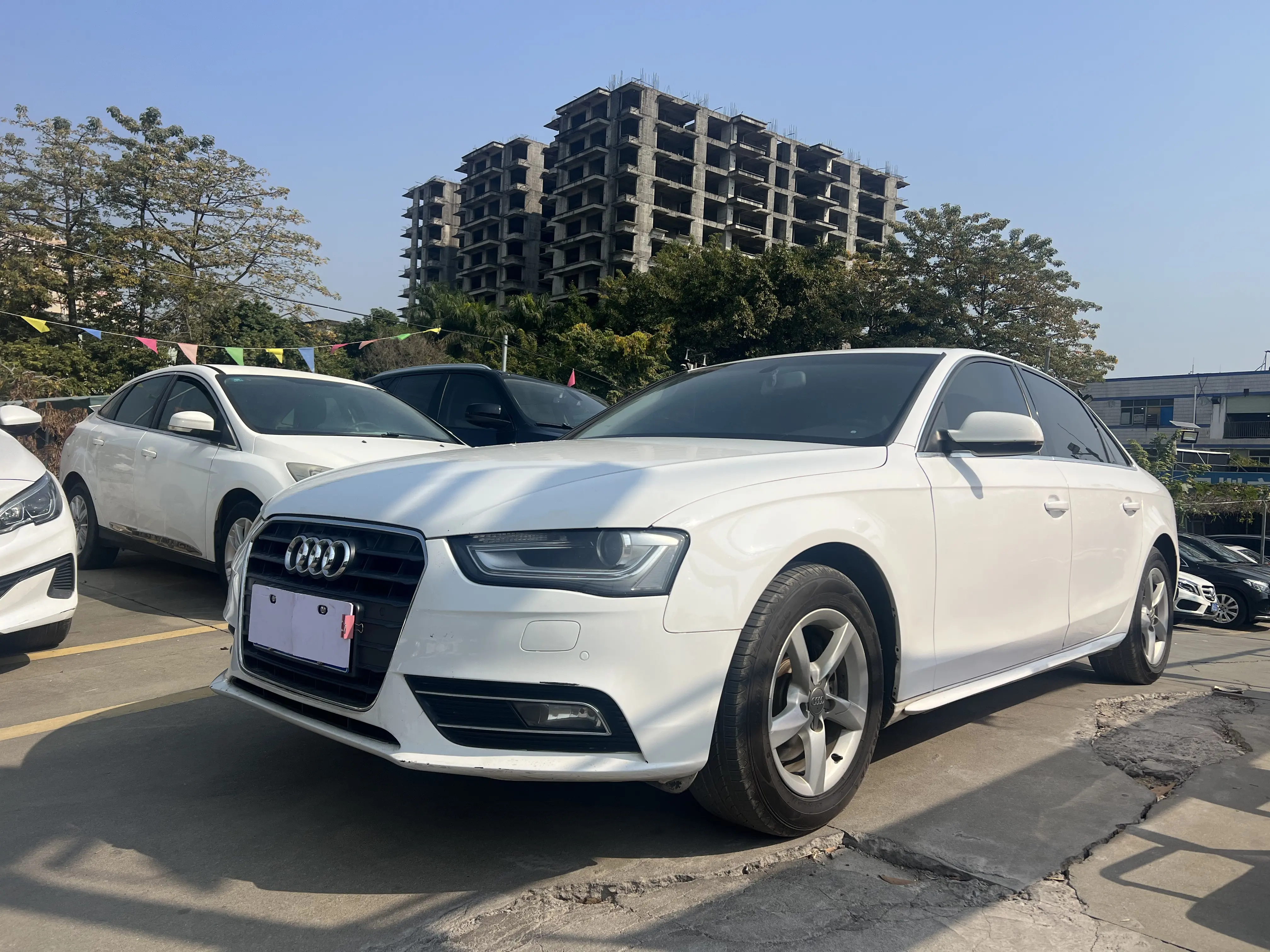 Audi A4L  из Китая