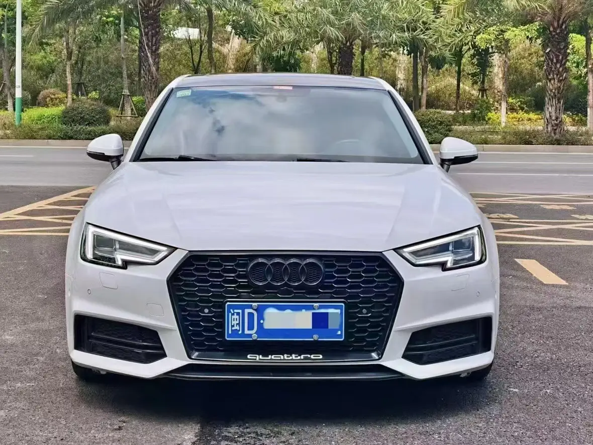 Audi A4L  из Китая