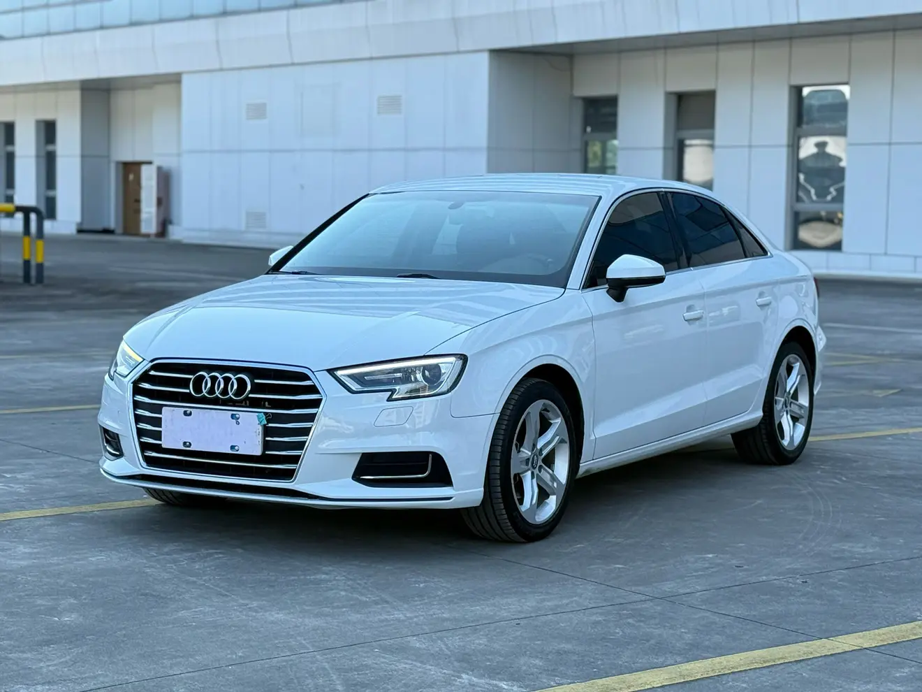 Audi A3  из Китая