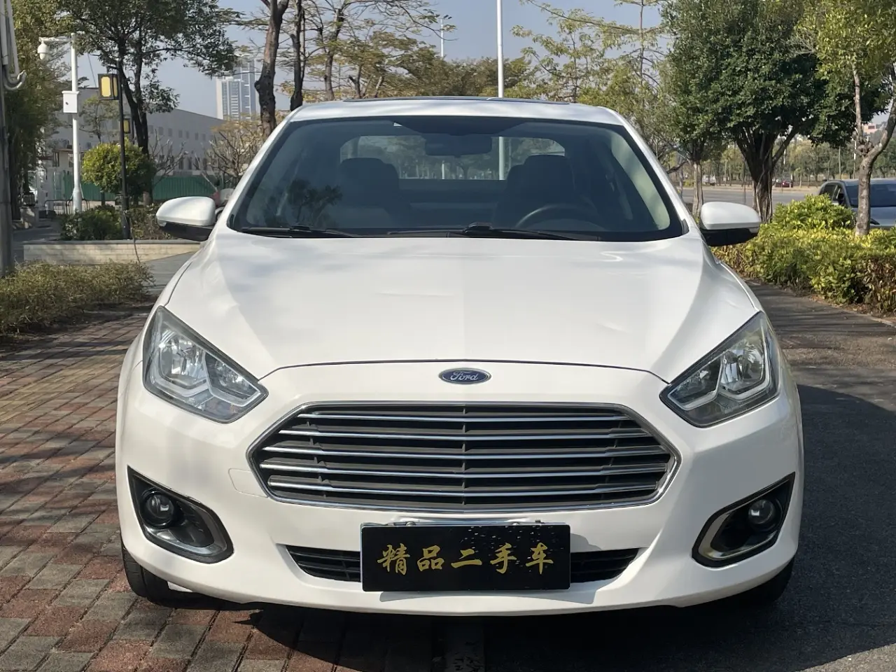 Ford Forrest  из Китая