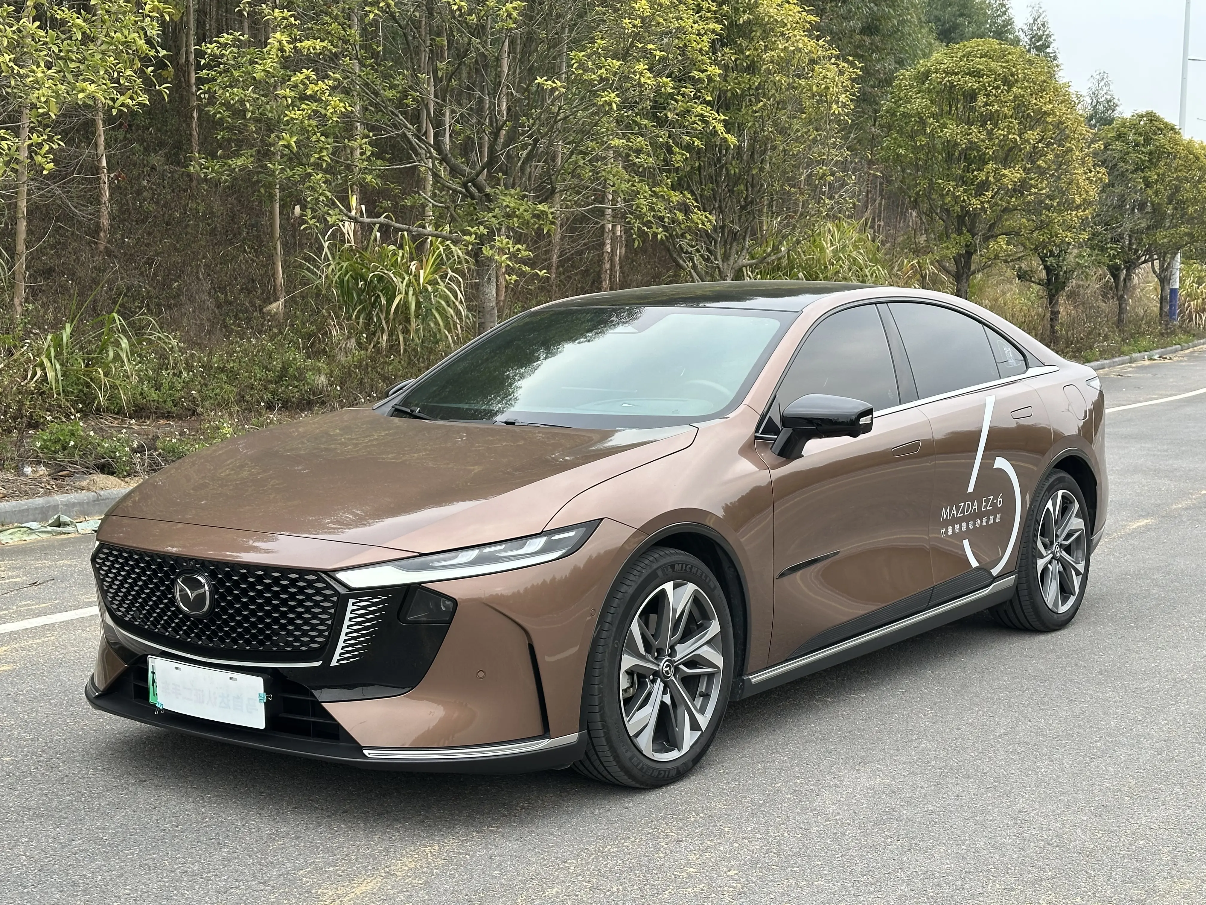 Mazda EZ-6  из Китая