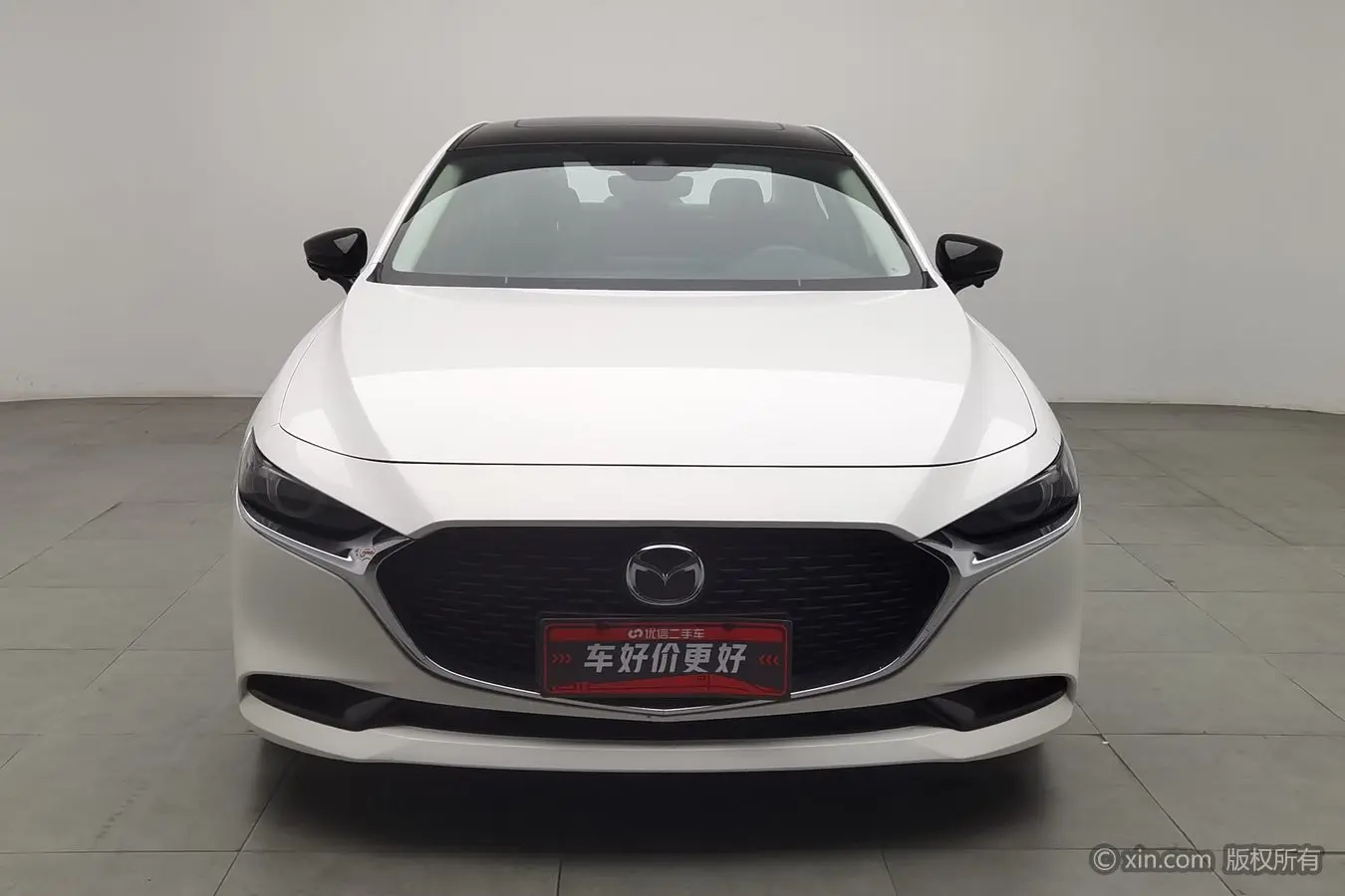 Mazda Axela (Mazda3)  из Китая