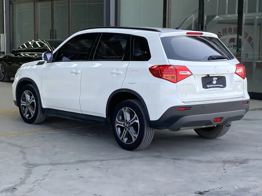 Suzuki Vitra  из Китая