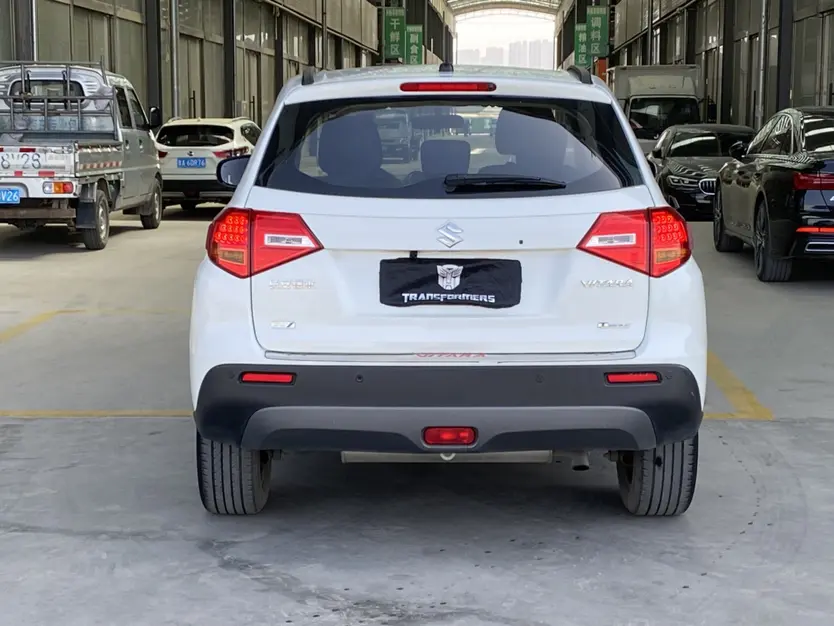 Suzuki Vitra  из Китая