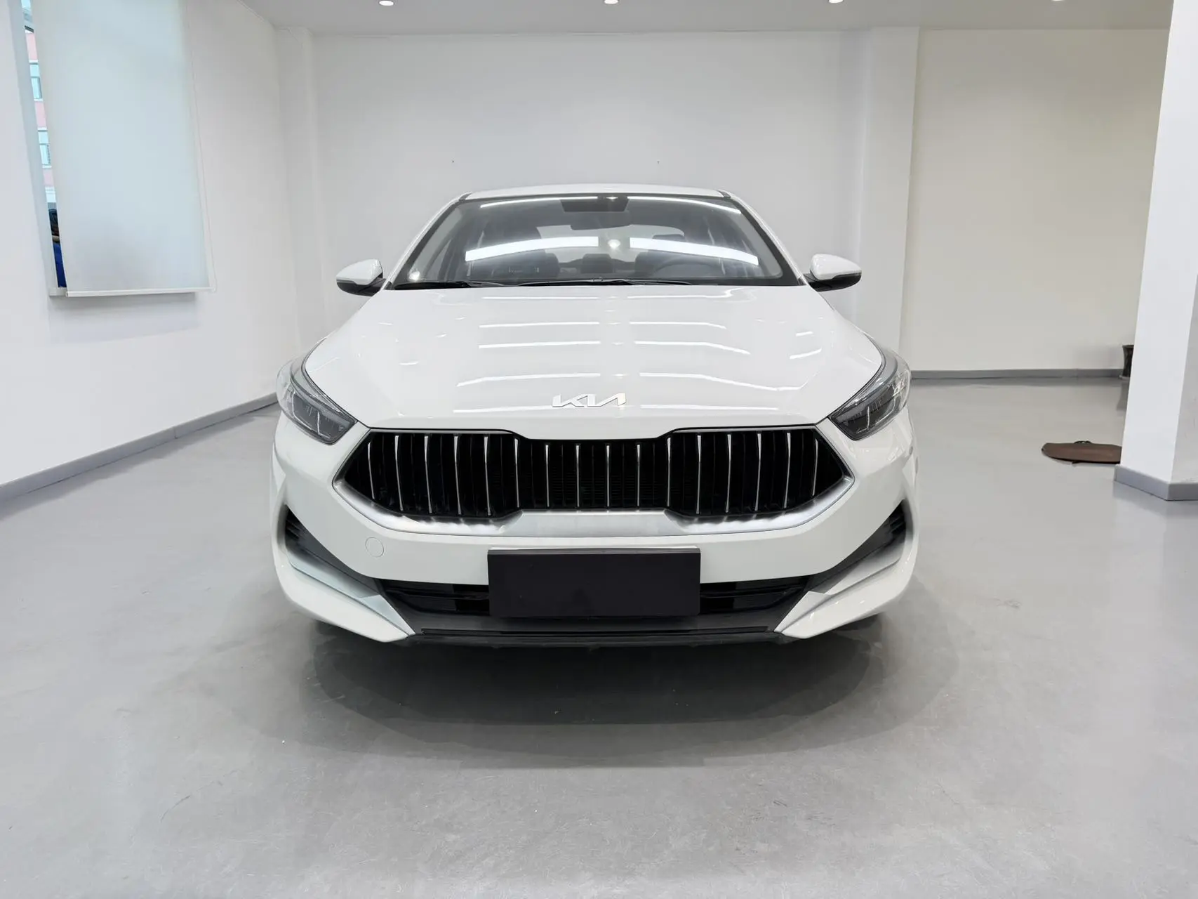 Kia K3  из Китая