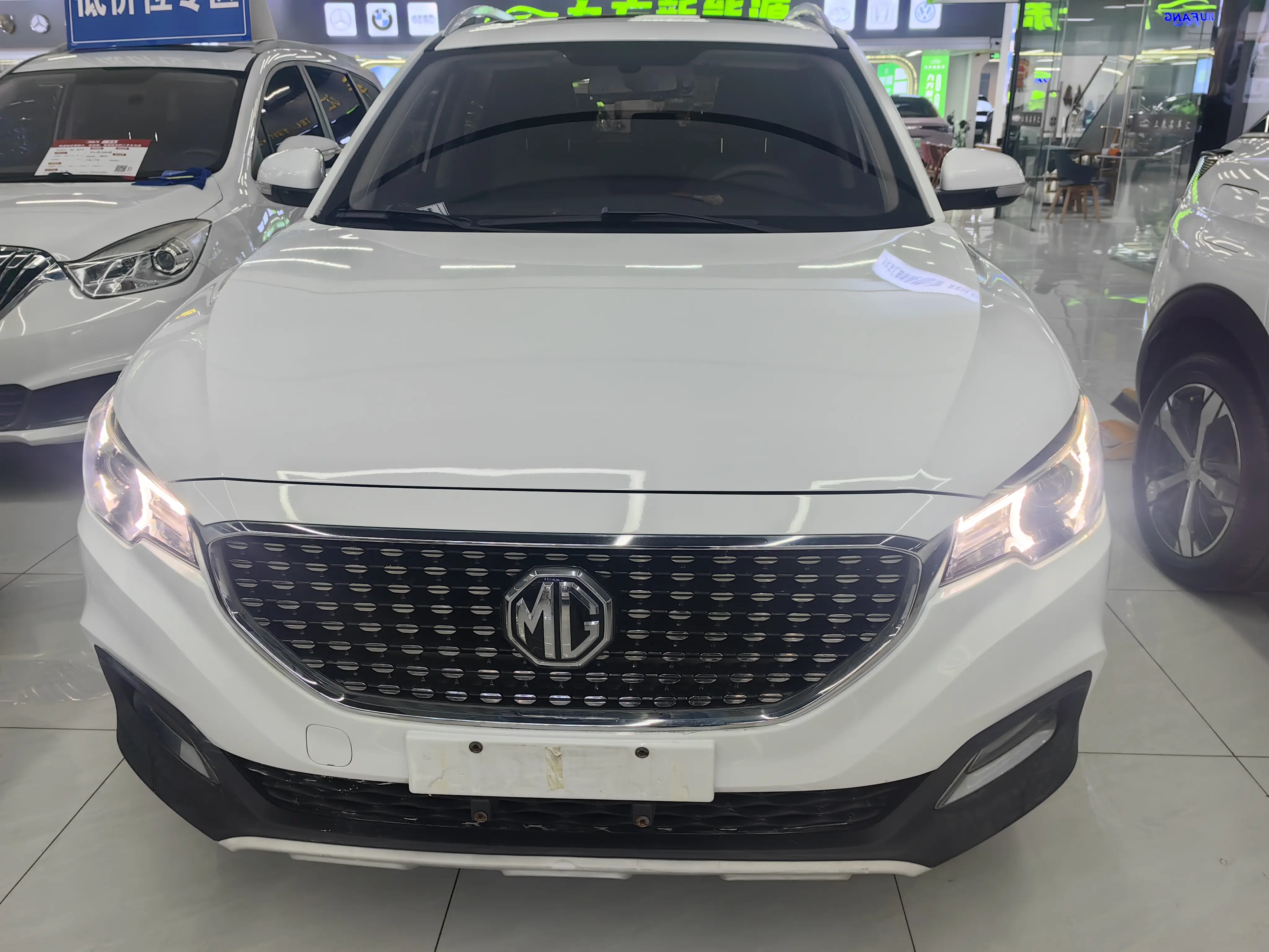 MG ZS  из Китая