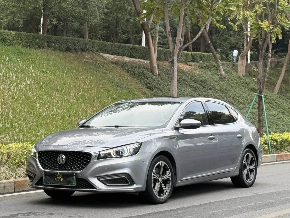 MG 6 PHEV  из Китая