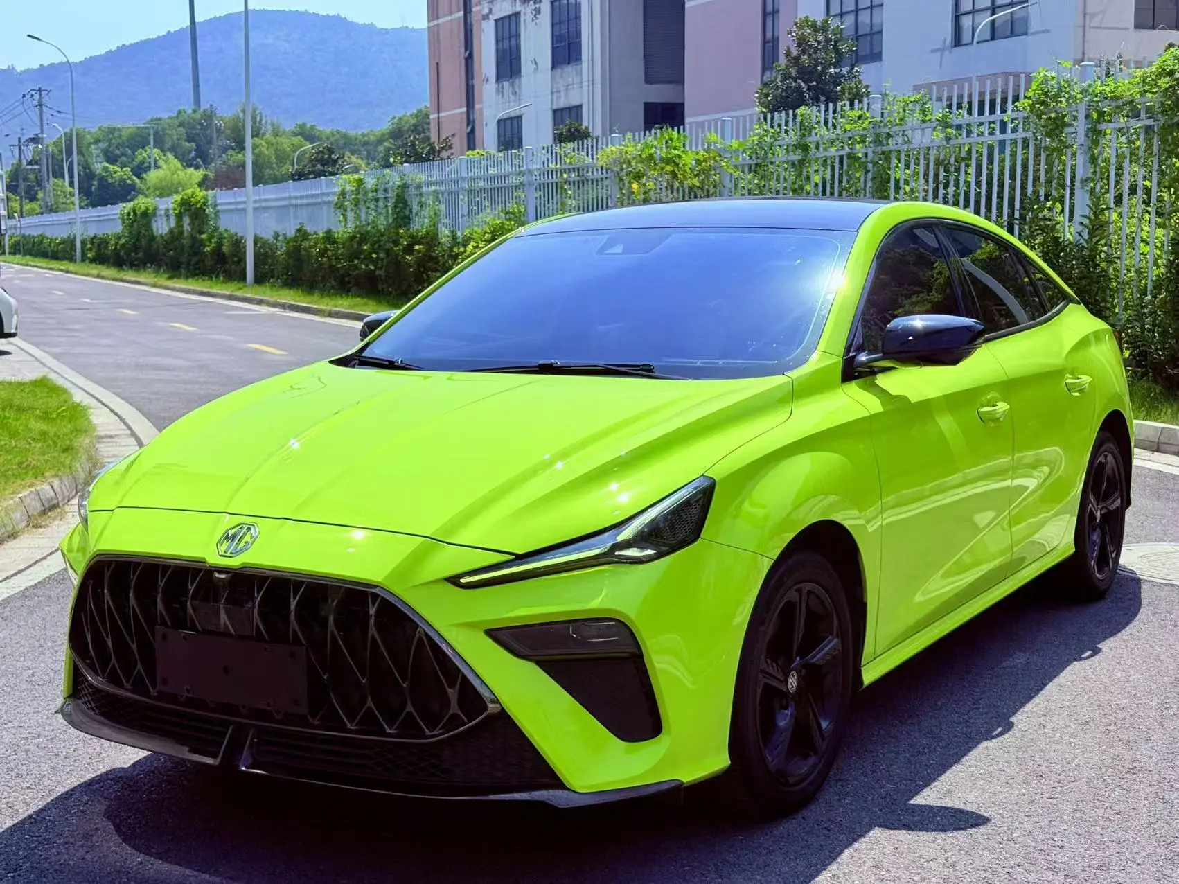 MG 5 Scorpio  из Китая