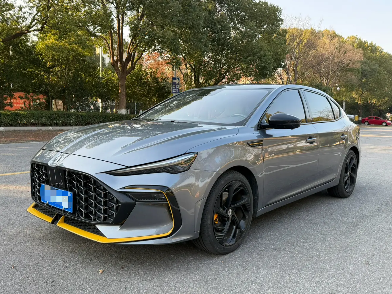 MG 6  из Китая