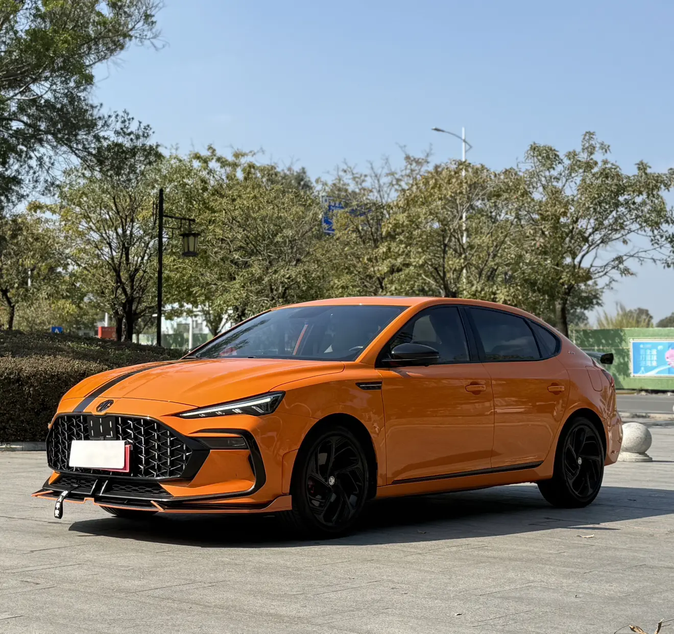 MG 6  из Китая