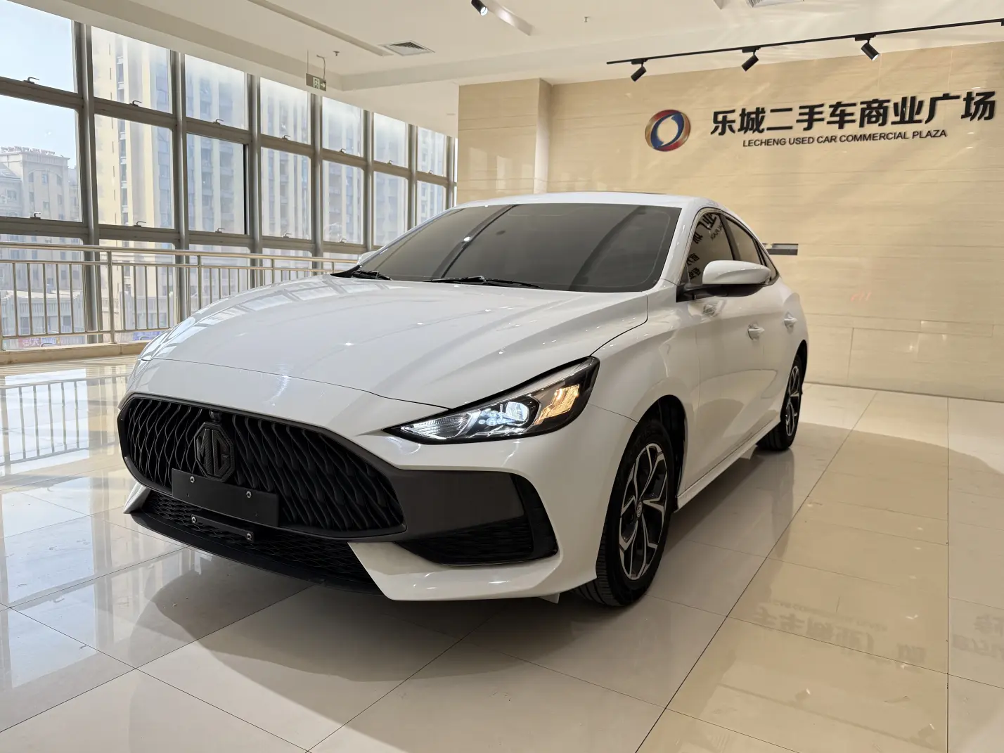 MG 5  из Китая