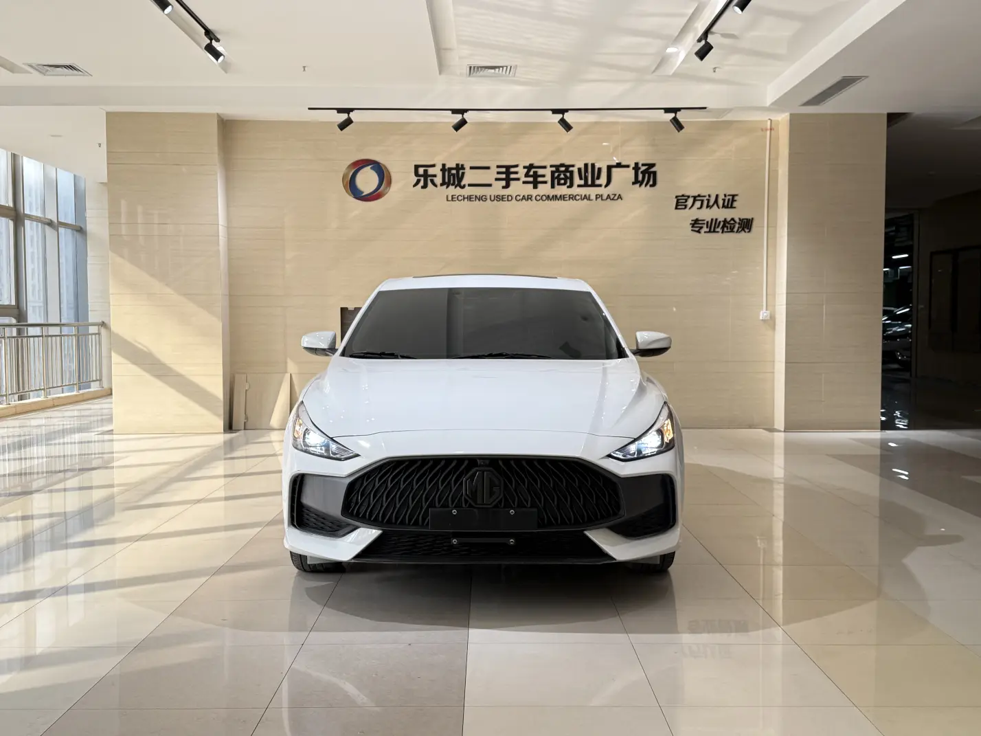 MG 5  из Китая