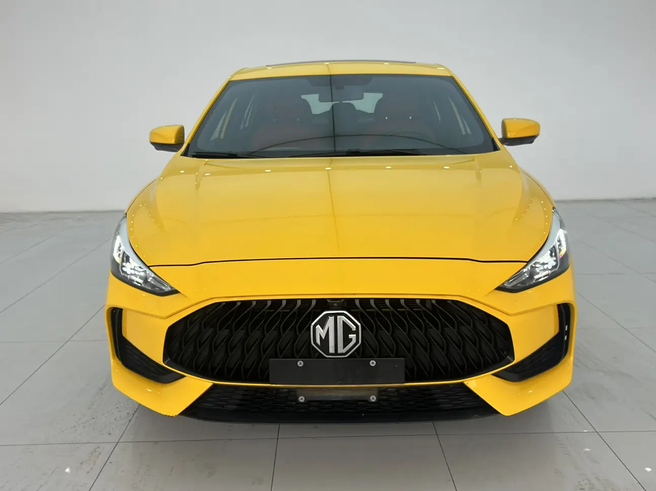 MG 5  из Китая