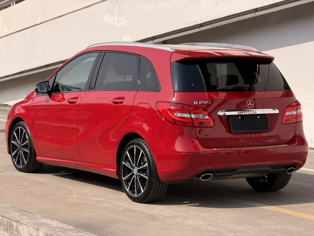 Mercedes-Benz Mercedes Benz B Class  из Китая