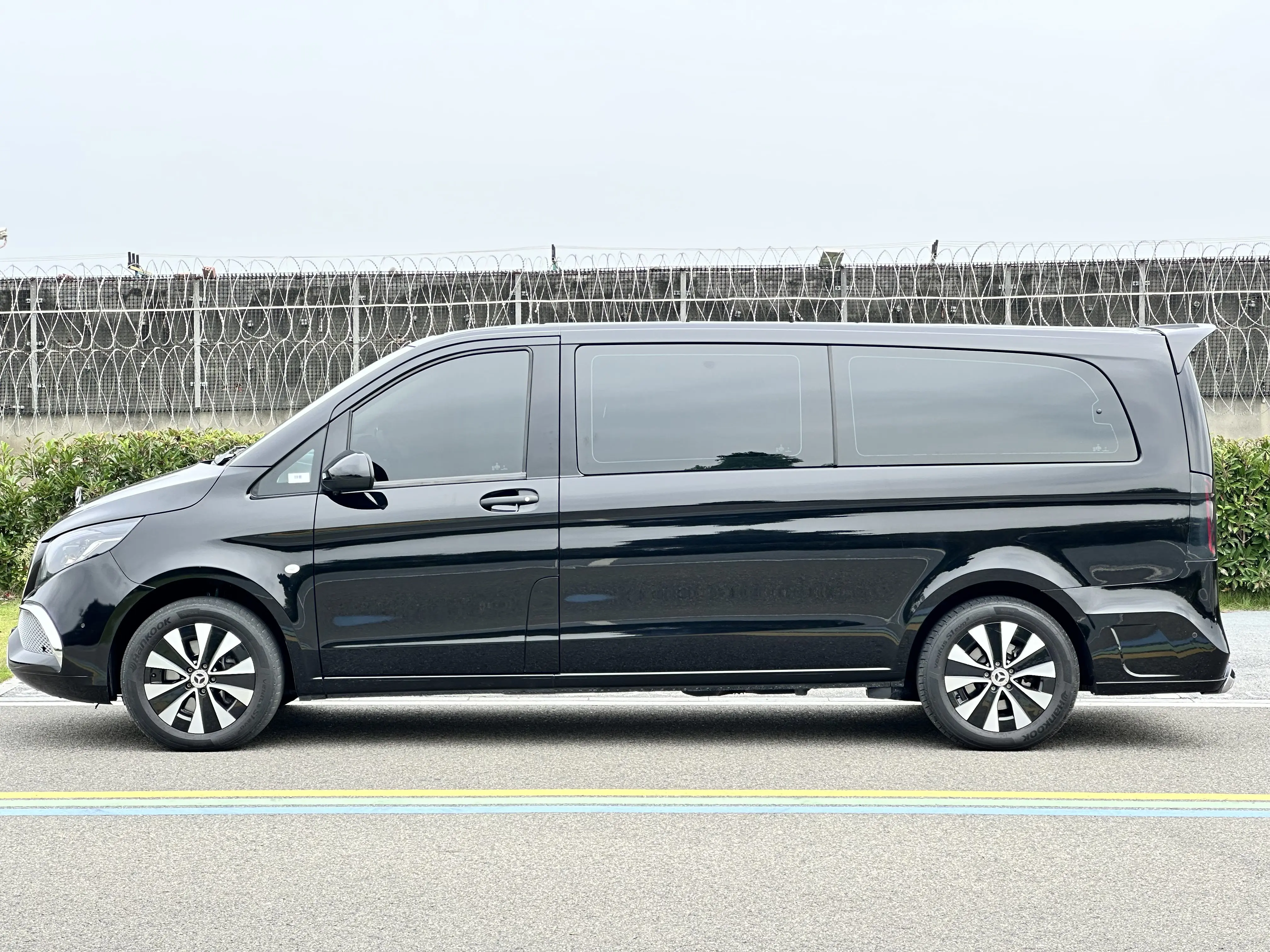 Mercedes-Benz Vito  из Китая