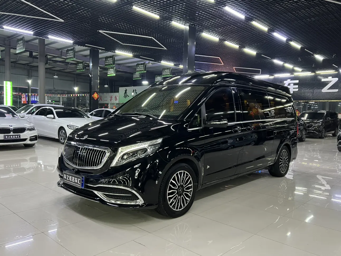 Mercedes-Benz Mercedes Benz V Class  из Китая