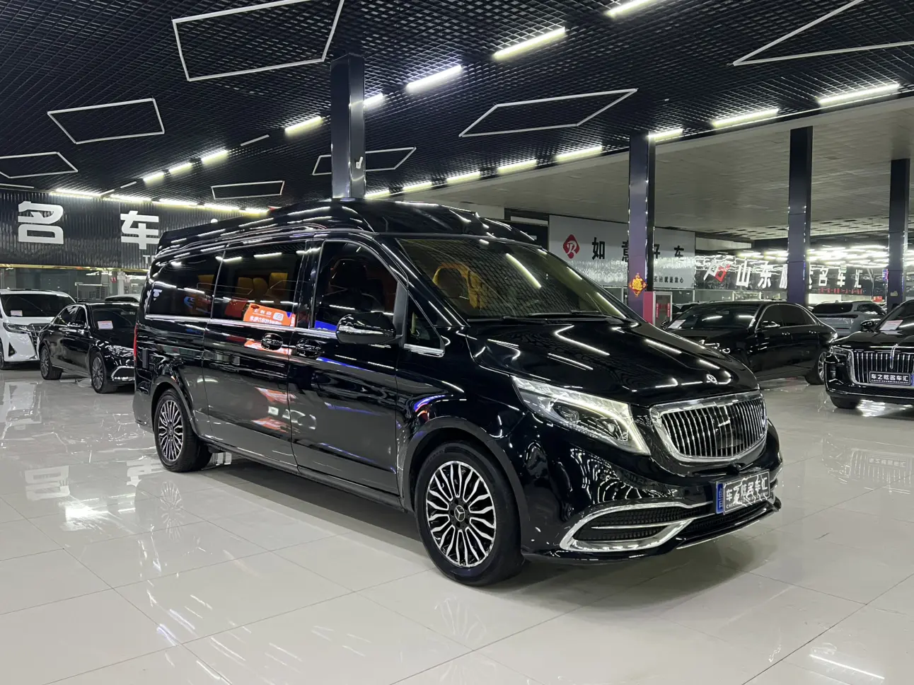 Mercedes-Benz Mercedes Benz V Class  из Китая