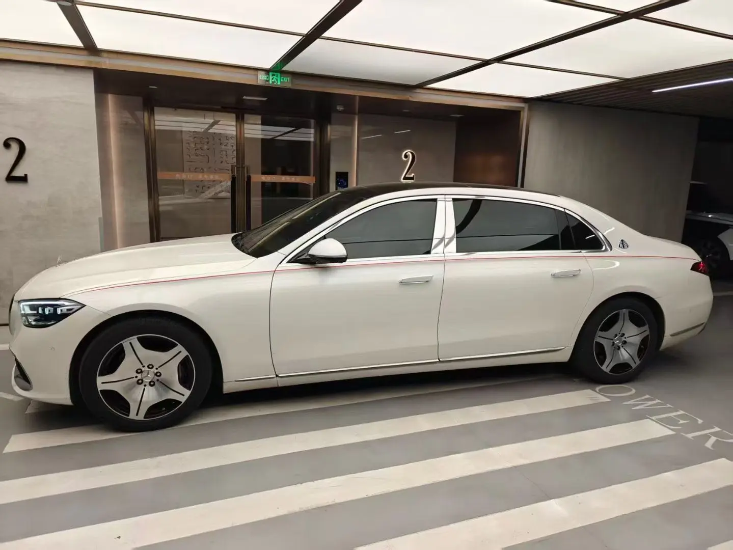 Mercedes-Benz Maybach S-Class
