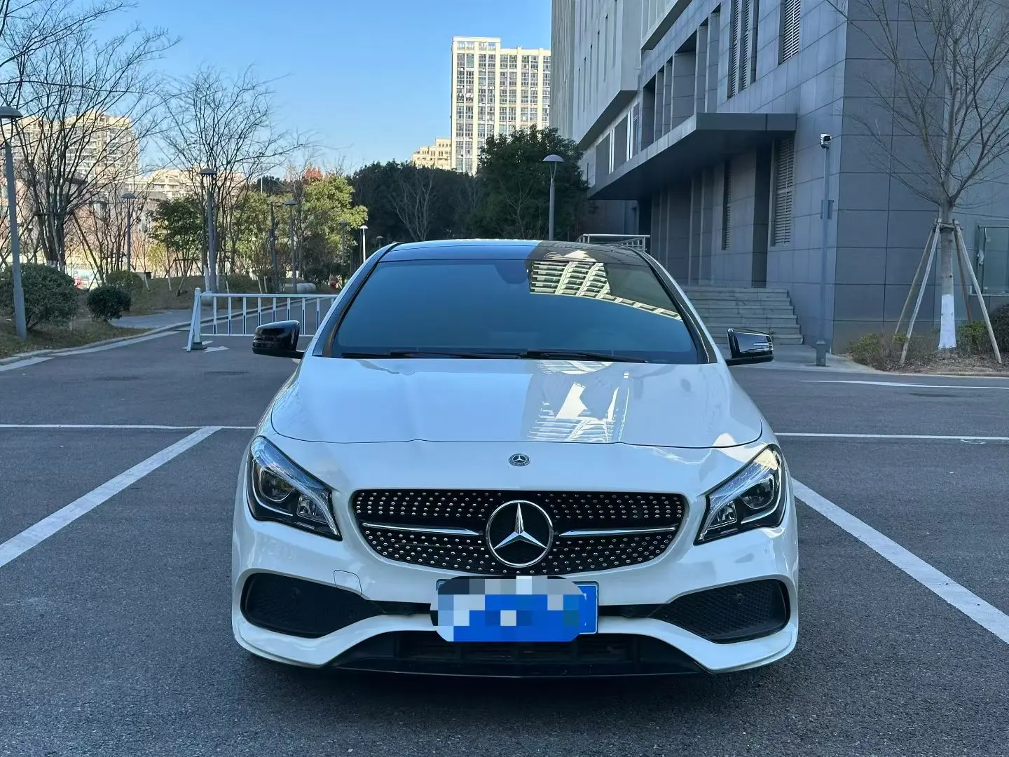 Mercedes-Benz Mercedes CLA  из Китая