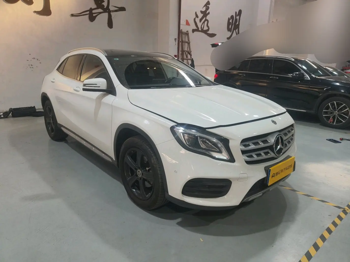 Mercedes-Benz GLA  из Китая