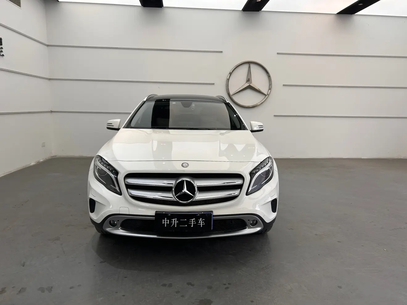 Mercedes-Benz GLA  из Китая