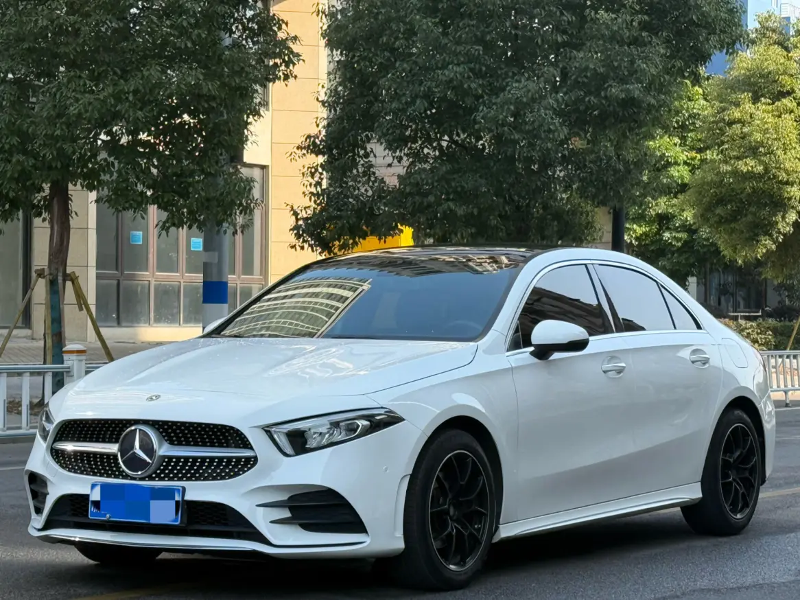 Mercedes-Benz Mercedes Benz A Class  из Китая