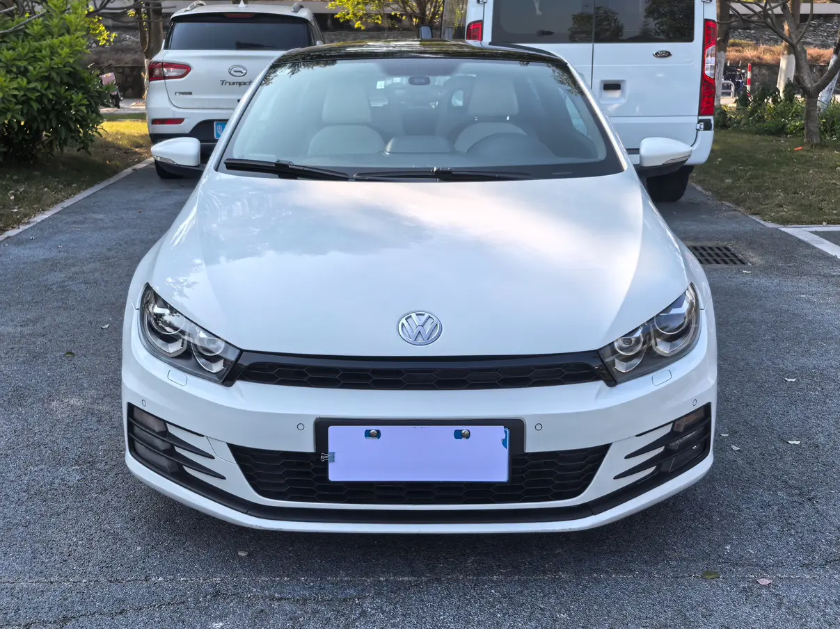 Volkswagen Scirocco  из Китая