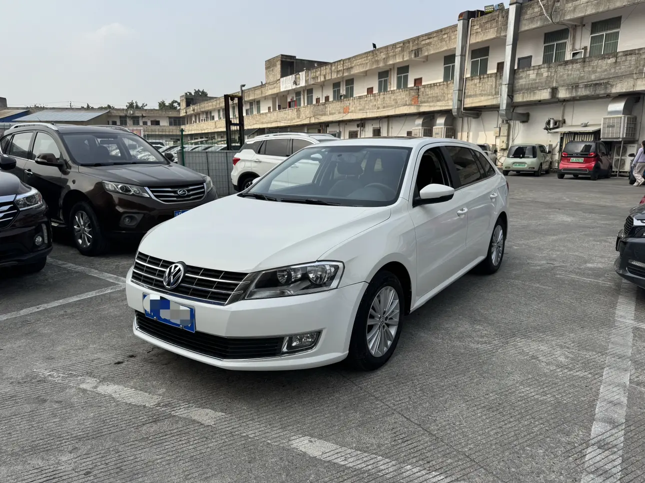 Volkswagen Langxing  из Китая