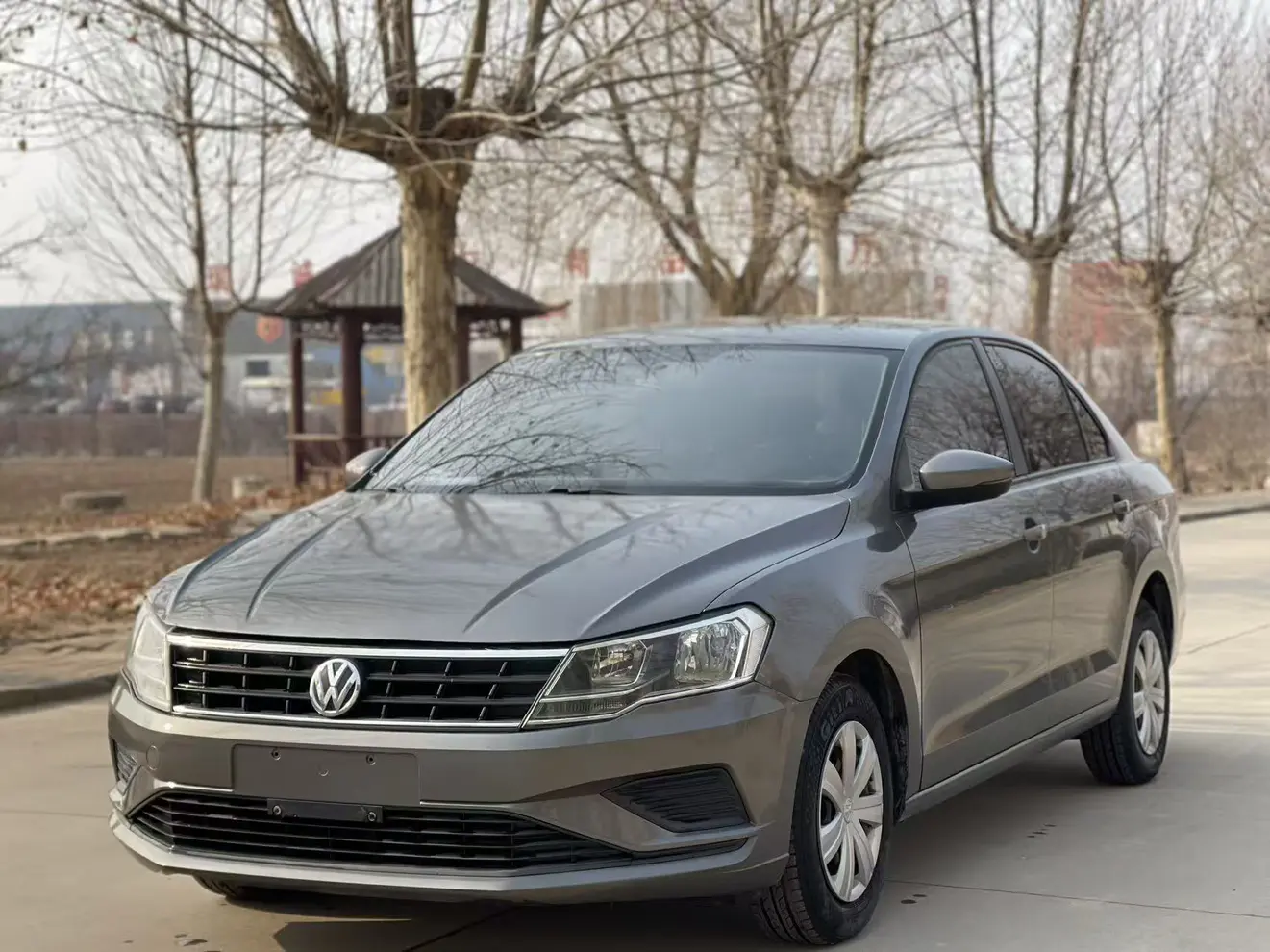 Volkswagen Jetta  из Китая