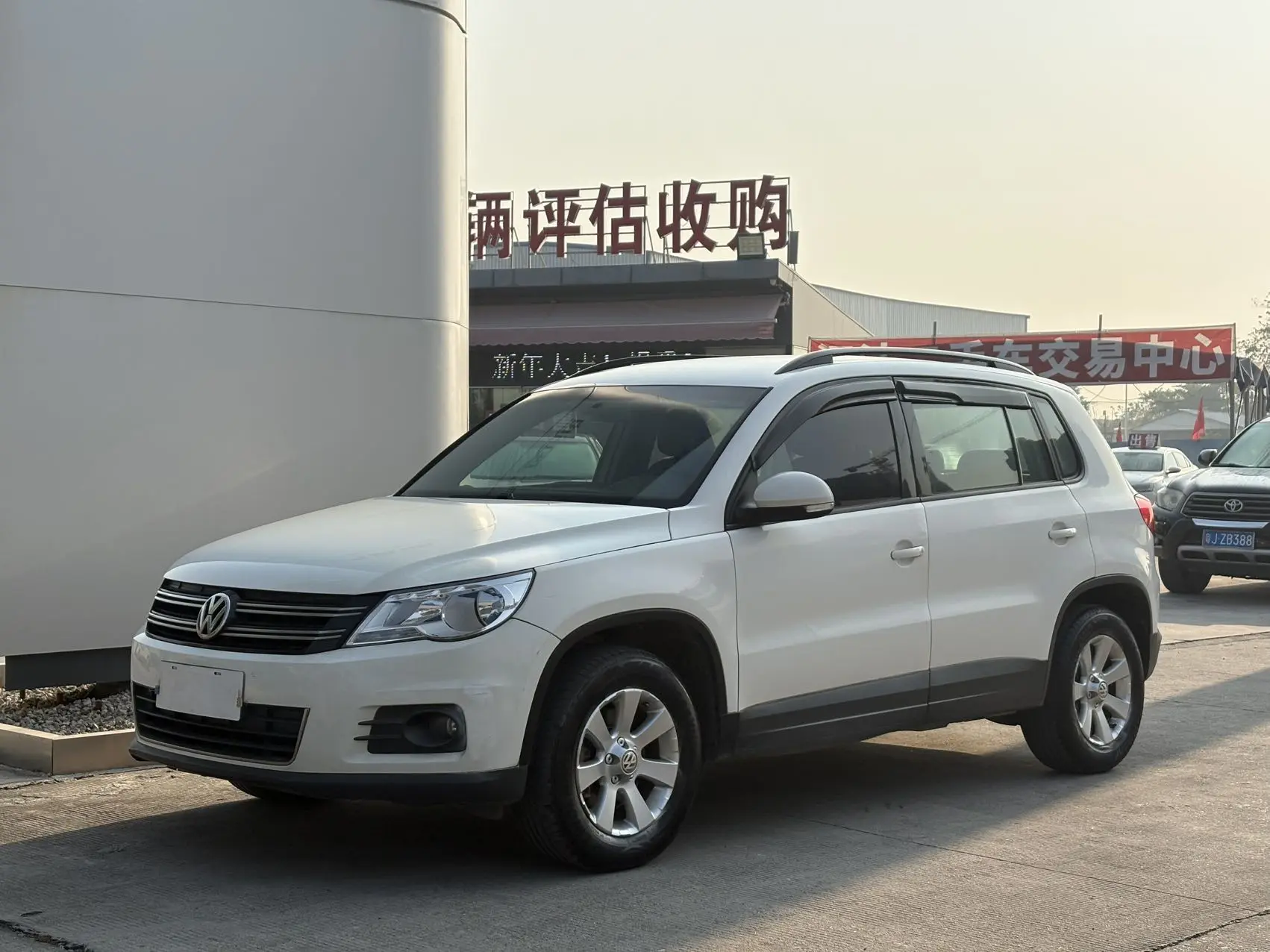 Volkswagen Tiguan  из Китая
