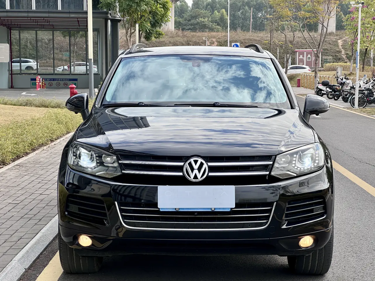 Volkswagen Touareg  из Китая
