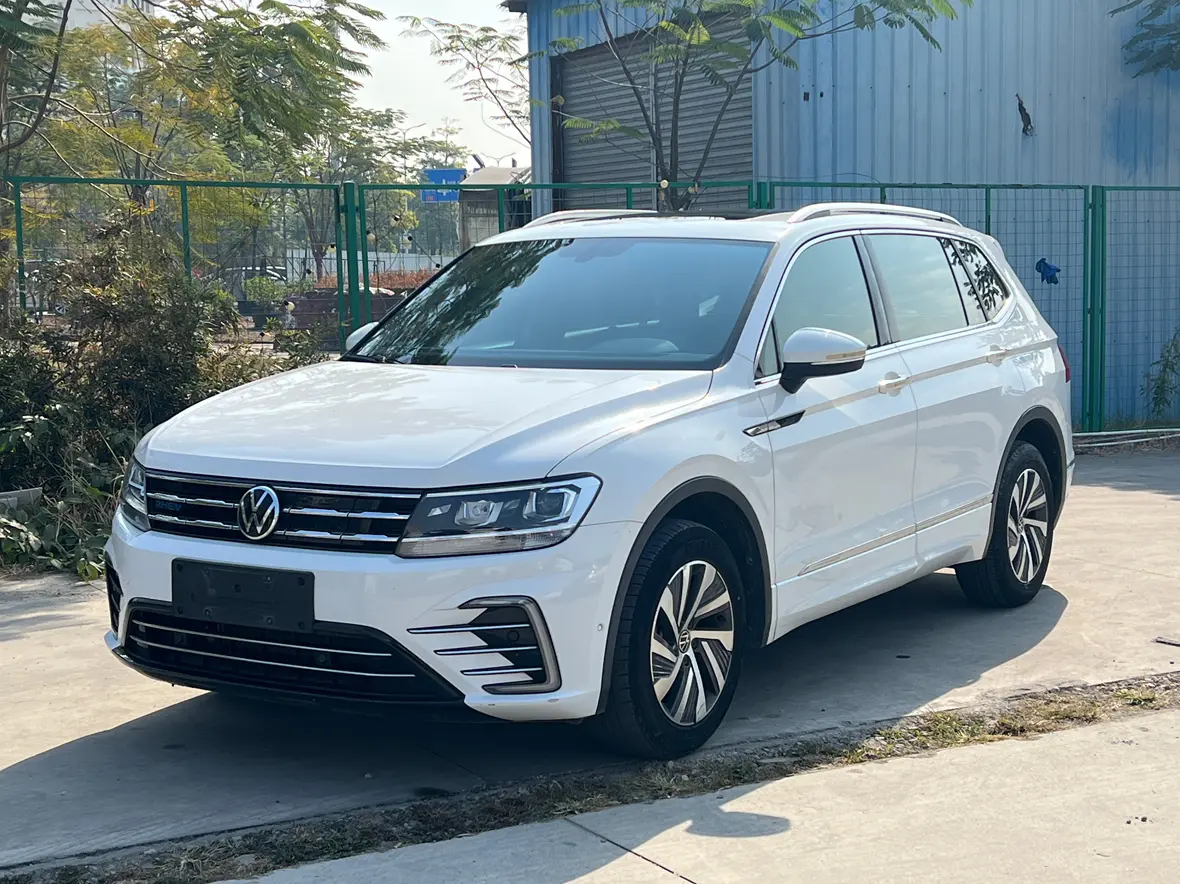 Volkswagen Tiguan L PHEV  из Китая