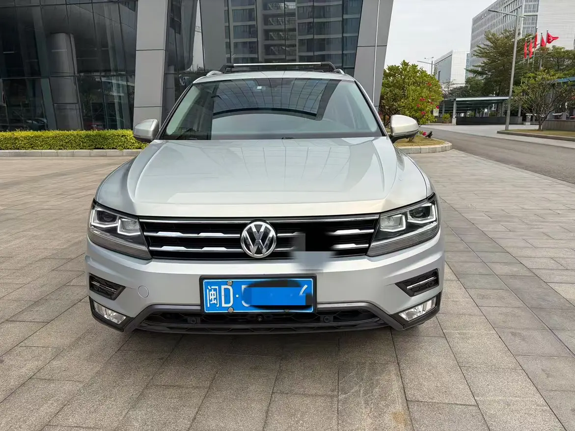 Volkswagen Tiguan L  из Китая