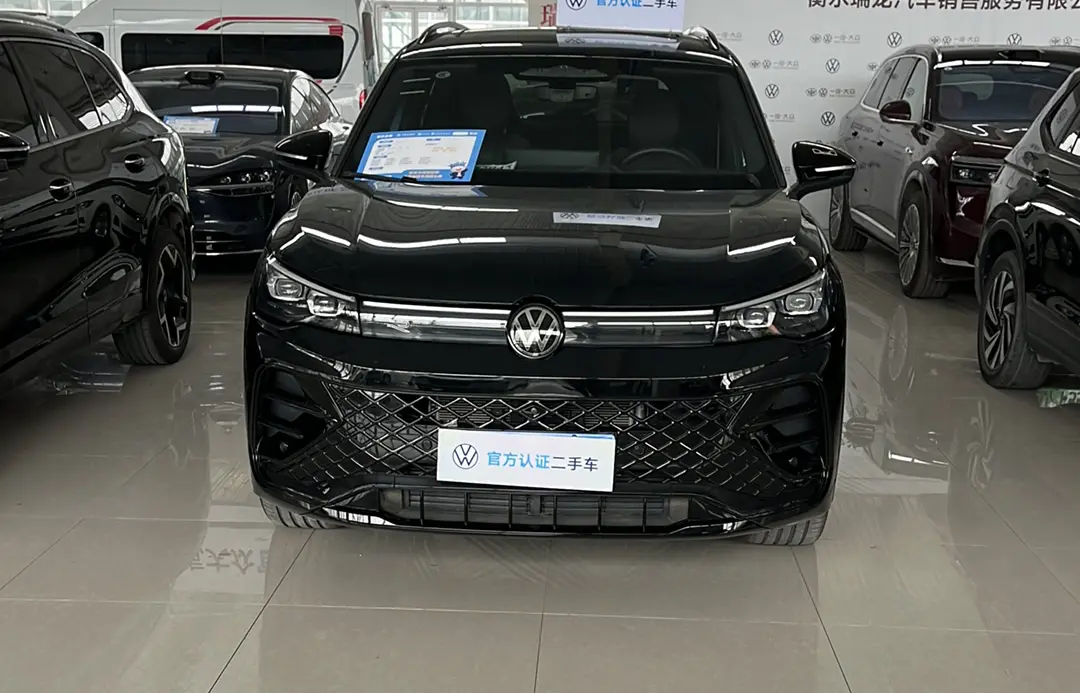Volkswagen Tiguan L  из Китая
