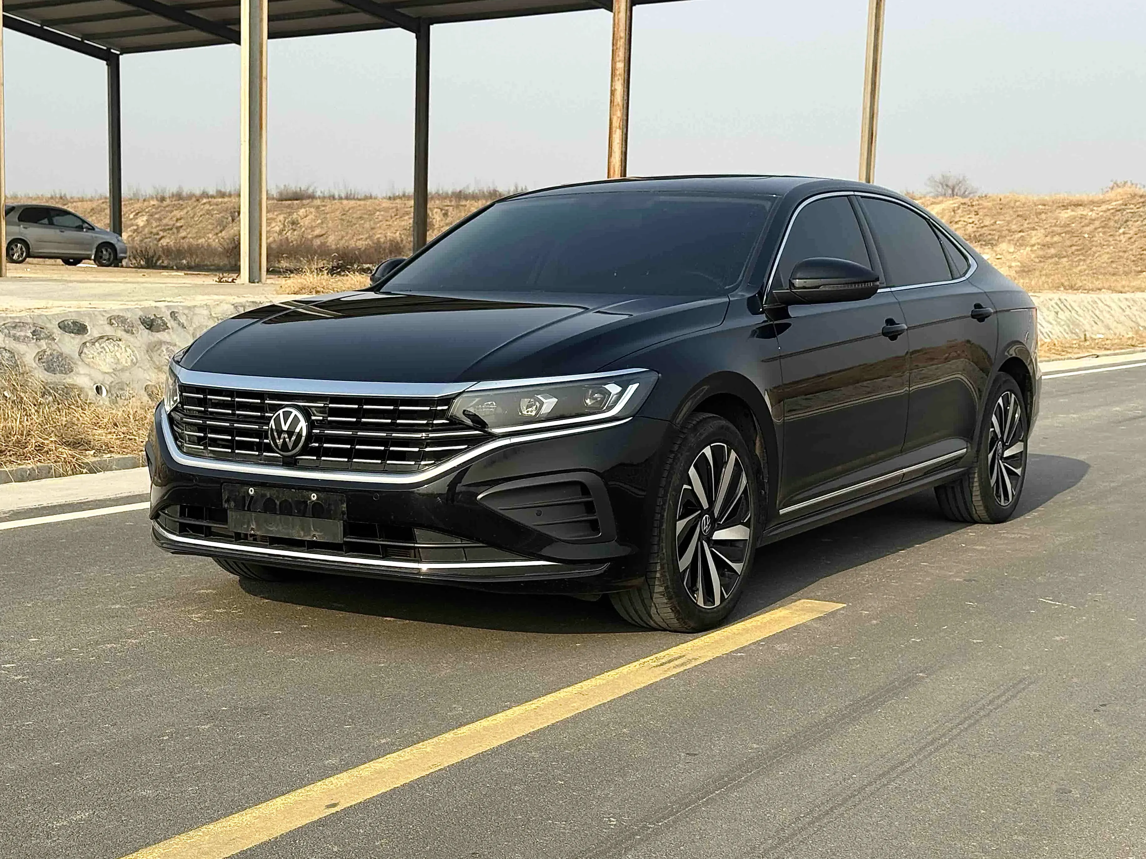 Volkswagen Passat  из Китая
